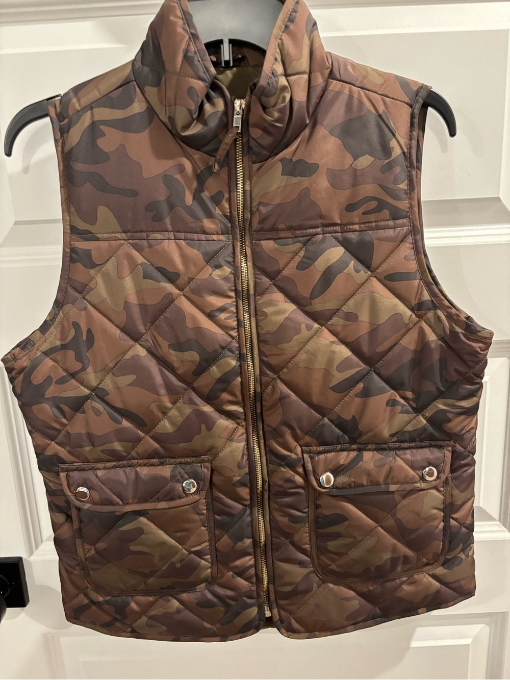 Thread & Supply Women’s Sz M Brown Camo Quilted Zip Vest